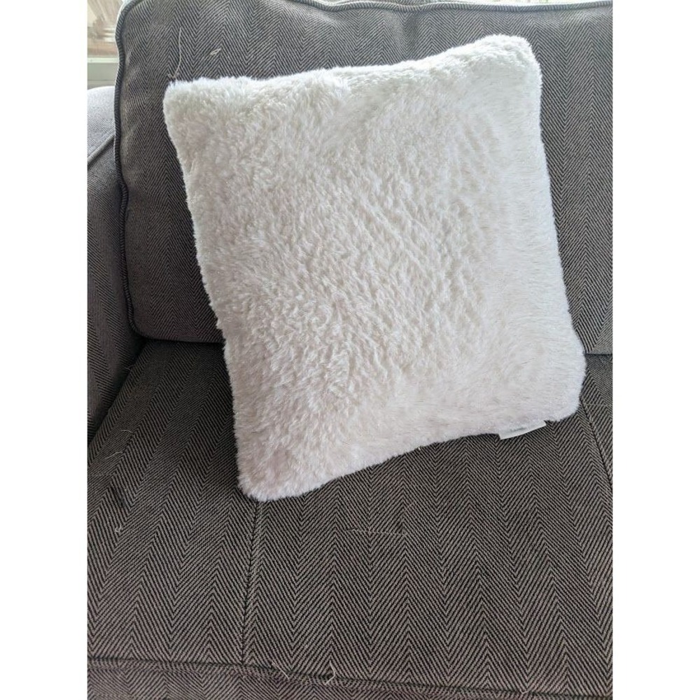 Koolaburra by‎ Ugg Shae Faux Fur Throw Pillow White gold Kids Snuggle Square NEW